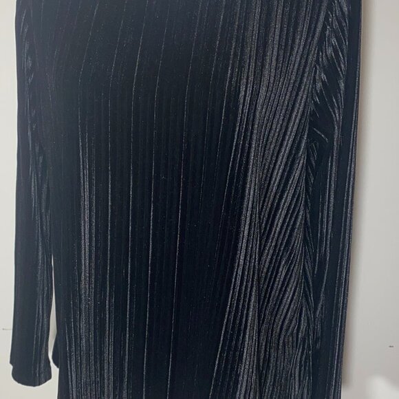 J. Jill Velour Black Long Sleeve Top Size Medium Petite - Picture 5 of 8